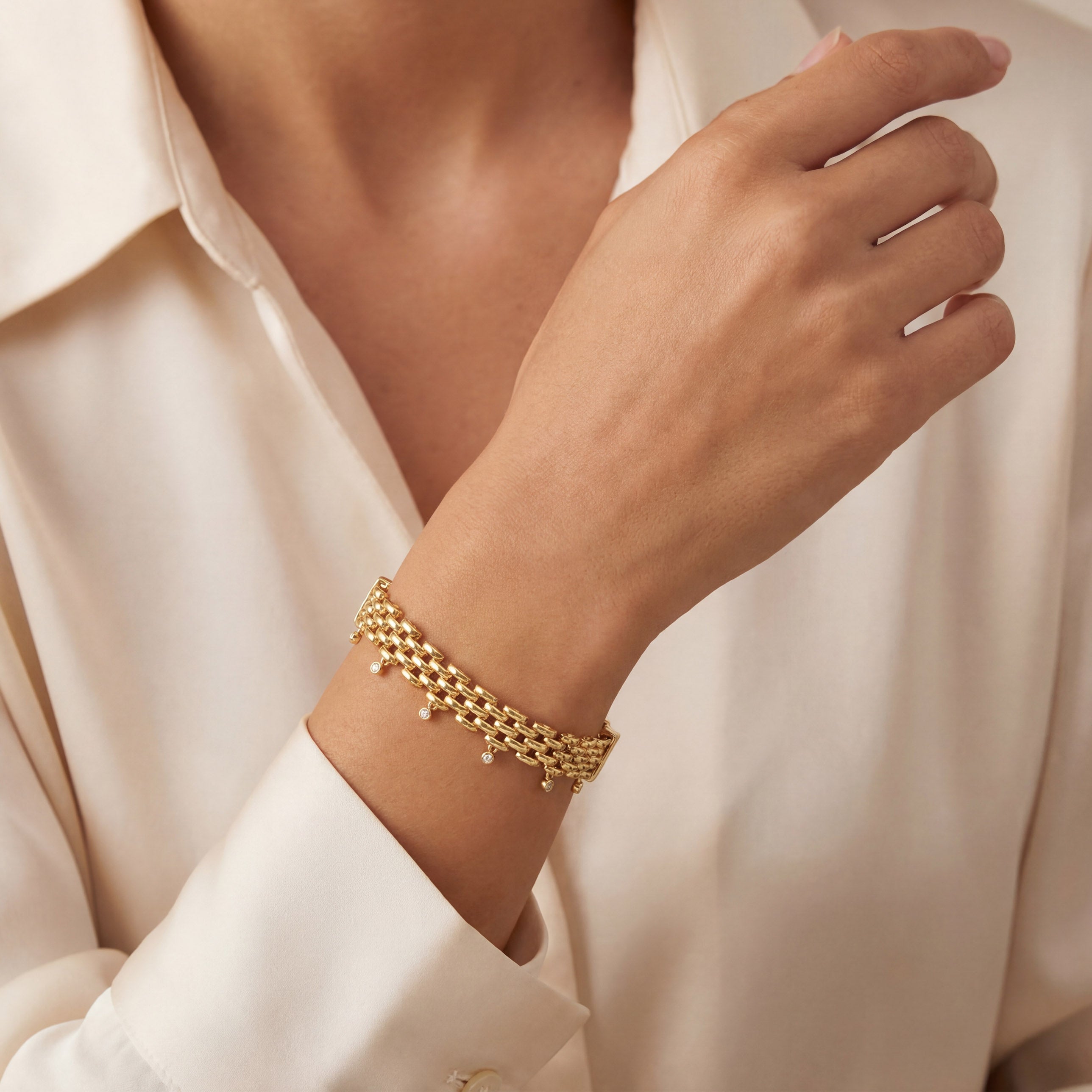 The Twinkling Panther Bracelet