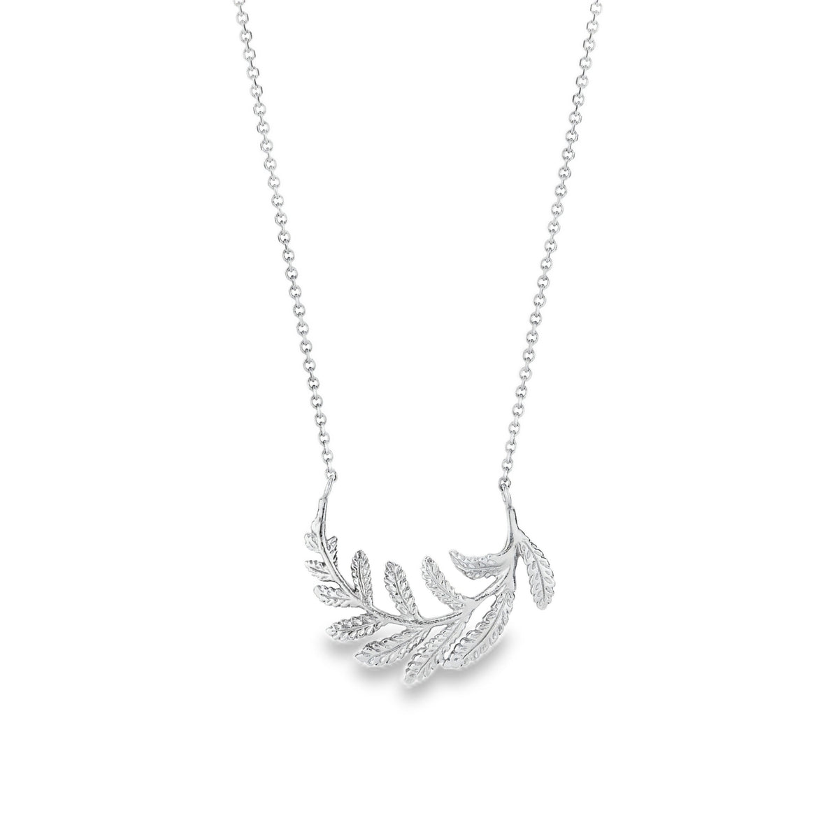 silver fern hoop necklace featuring a detailed fern pendant crafted from premium .925 sterling silver.