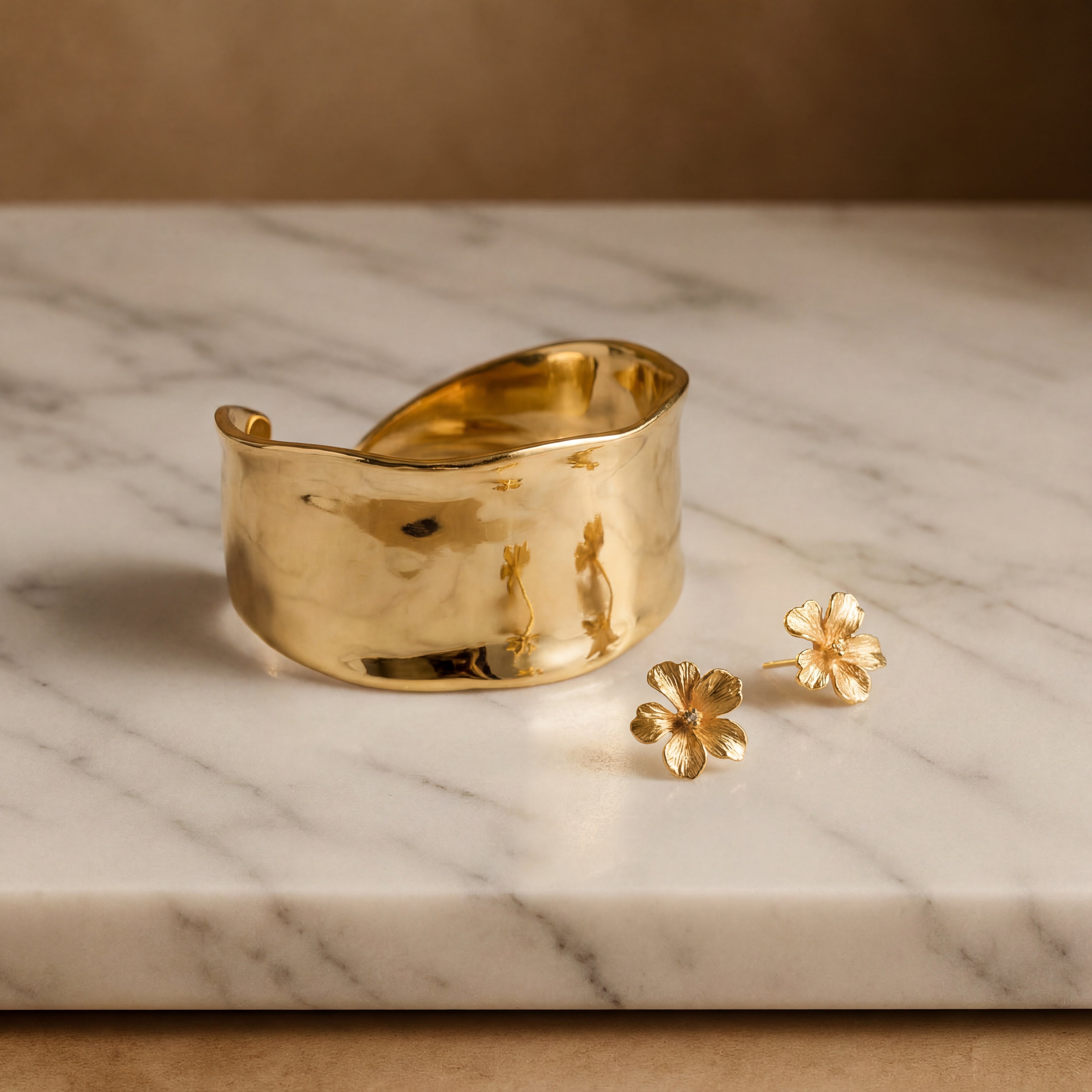 iris petal & hibiscus bloom set - 18ct gold plated Iris petal cuff bracelet and 11mm hibiscus stud earrings